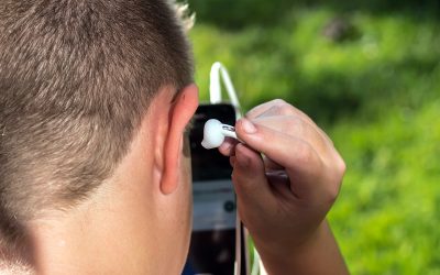 Día Nacional de la Audición: la prevención es clave para evitar la pérdida auditiva a través de los años